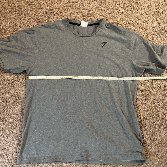Gymshark Essentiall Oversized T-Shirt - Picture 1 of 3